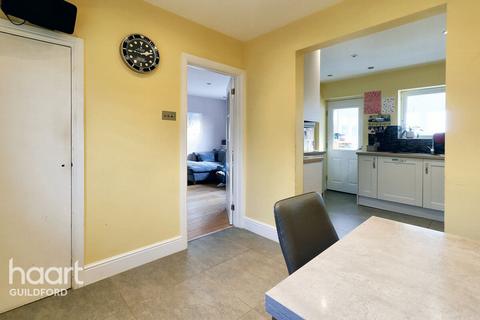 Fentum Road, Guildford 3 bed semi
