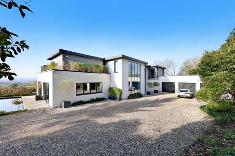 Harvest Hill, Bourne End, SL8 6 bed detached house for sale
