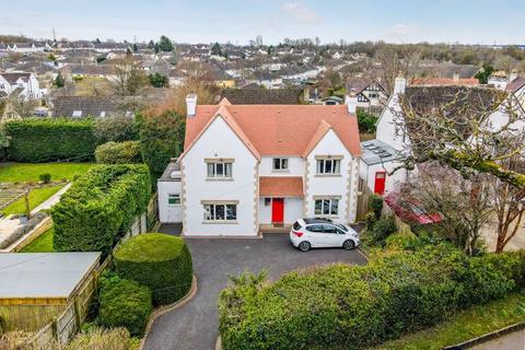 Burford Road, Cirencester... 4 bed detached house for sale