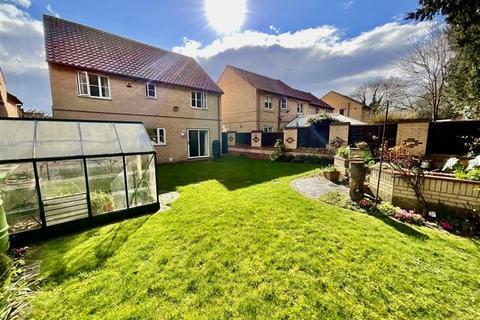 Orchard Croft, Wales, Sheffield, S26 5UA 4 bed detached house for sale
