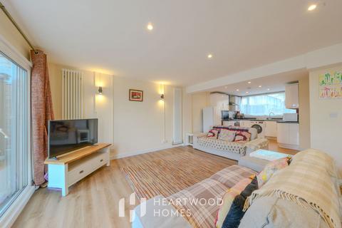 Windmill Avenue, St. Albans, AL4 9SL 3 bed terraced house for sale