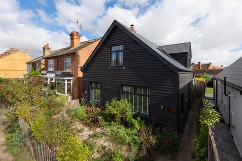 Albert Street, Whitstable 4 bed detached house for sale