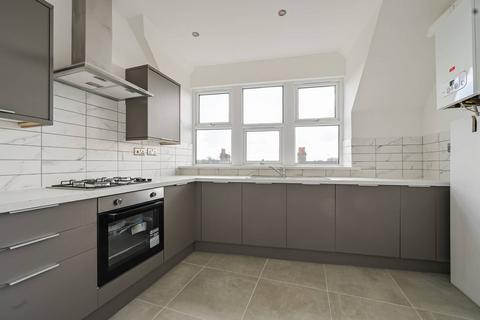 Lorne Road, Walthamstow, London, E17 2 bed flat for sale