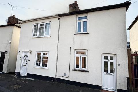 South Street, Brentwood 2 bed cottage for sale