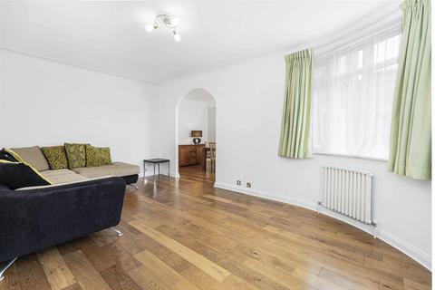 Adelaide Road, Swiss Cottage NW3 4 bed apartment for sale