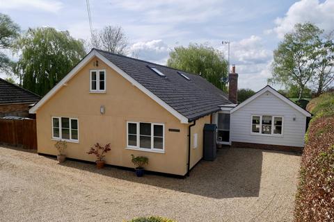 Mill Road, Chevington, Bury St. Edmunds 4 bed detached house for sale