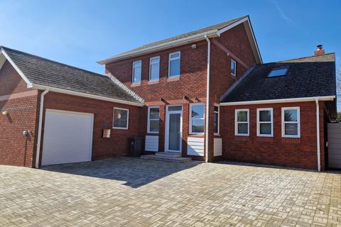 Douglas Avenue, Exmouth, EX8 2HG 4 bed detached house for sale