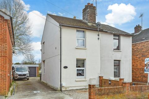 Cudworth Road, South Willesborough... 3 bed semi