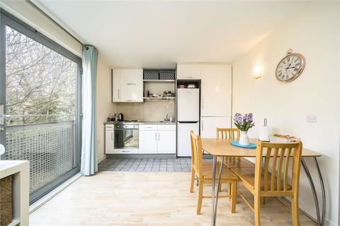 Deals Gateway, Lewisham, SE13 Studio for sale