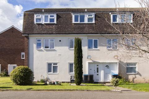 Woodford Court, Birchington, CT7 2 bed maisonette for sale