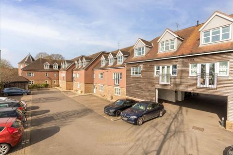 Brookhill Road, Crawley RH10 1 bed flat for sale