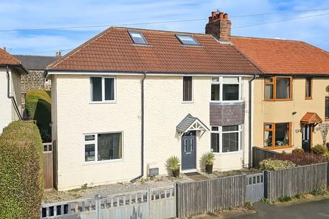 Charles Avenue, Harrogate, HG1 5 bed semi
