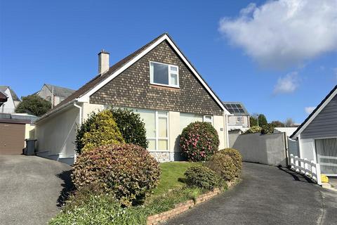 Sycamore Avenue, St. Austell 3 bed detached bungalow for sale