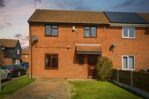 Jardine Road, Basildon, Essex, SS13 3 bed semi