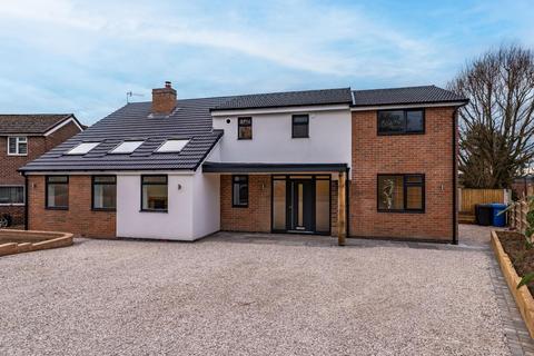 Park Hall Avenue, Walton... 5 bed detached house for sale