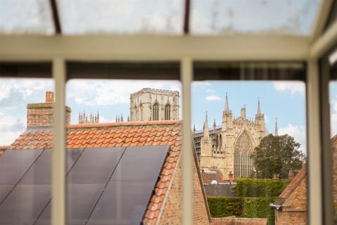 St Andrewgate, York City Centre 3 bed apartment for sale