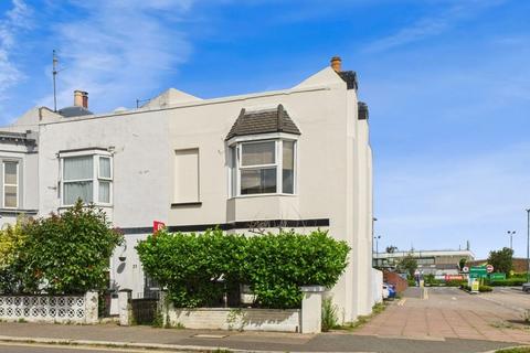 Newland Road, Worthing BN11 1JR 2 bed end of terrace house for sale