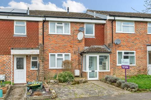 Willow Walk, Petworth, GU28 3 bed terraced house for sale