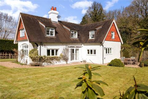 Dockenfield, Farnham, Surrey, GU10 4 bed detached house for sale