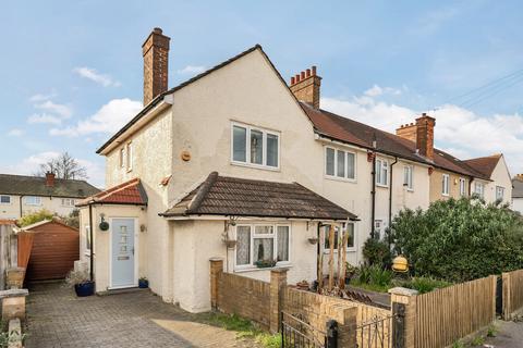 Effingham Road, Croydon 2 bed maisonette for sale