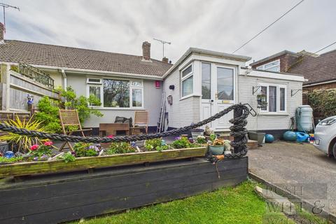 Lower Waites Lane, Fairlight, Hastings 2 bed semi