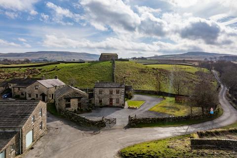 The Barn, Appersett, Hawes, DL8 3LN 3 bed detached house for sale