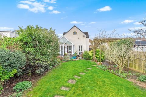 Mansfield Road, Burley in Wharfedale... 3 bed detached house for sale