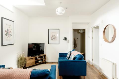 Bristol BS7 2 bed flat for sale