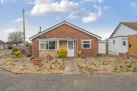 Harcourt Way, Selsey, PO20 3 bed detached bungalow for sale