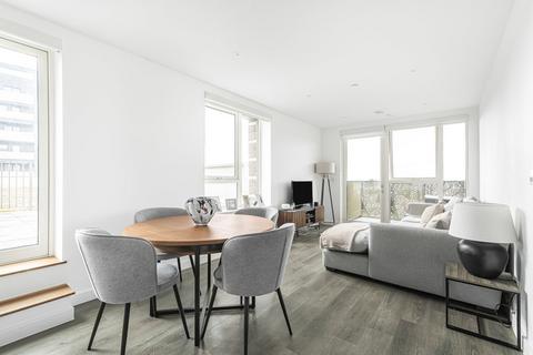 Bollo Lane, London, W3 2 bed apartment for sale