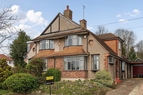 Courtfield Rise, West Wickham 3 bed semi