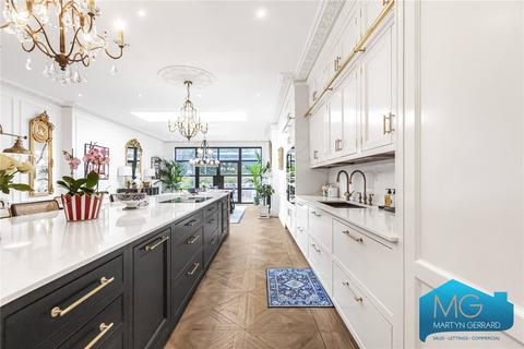 Hill Crescent, London, N20 5 bed detached house for sale