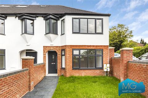 Barnet Road, Potters Bar... 3 bed end of terrace house for sale