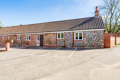 Watton Road, Colney 2 bed barn conversion for sale