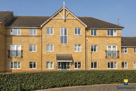 Woodlands Close, Surrey GU1 2 bed flat for sale