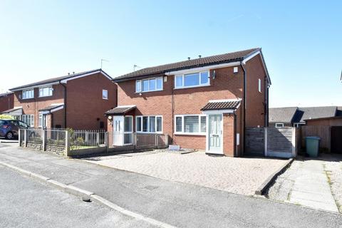 Wheatfield Close, Bury BL9 2 bed semi