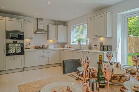 MILLWOOD GARDENS, Birmingham, West... 3 bed semi