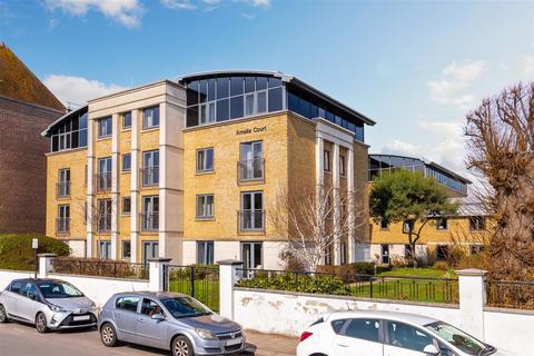 Union Place, Worthing 2 bed retirement property for sale