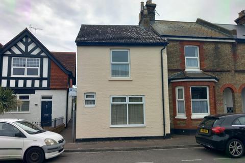 Middle Deal Road, Deal, CT14 2 bed end of terrace house for sale