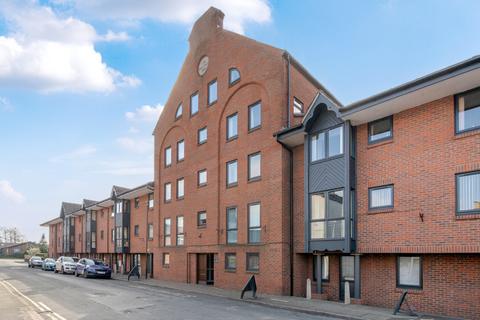 The Maltings, Station Street, Tewkesbury 1 bed apartment for sale