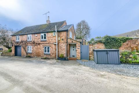 Cherry Tree Cottage, Hogg Lane... 3 bed detached house for sale