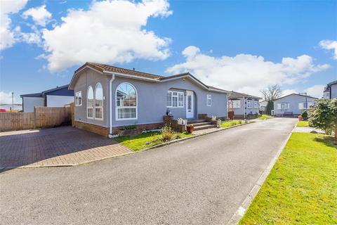 Shenley Park, Shenley Park, Ashford... 2 bed park home for sale