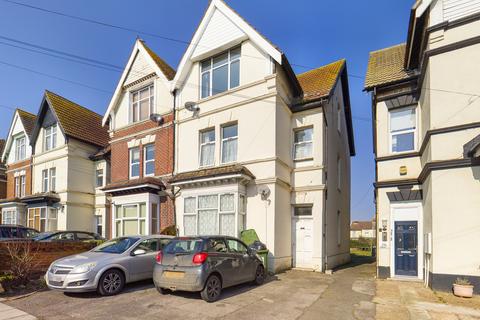 Stubbington Ave, Portsmouth PO2 1 bed flat for sale