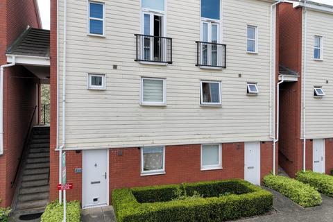 Merlin Walk, Birmingham, B35 1 bed flat for sale