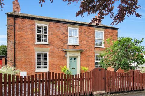 Back Lane, Binbrook, Market Rasen LN8 4 bed detached house for sale