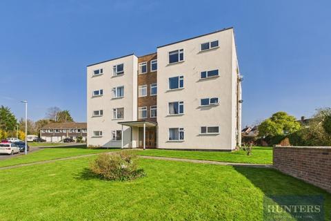 Belworth Court, Hatherley... 2 bed apartment for sale