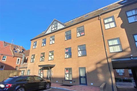 Westbourne 2 bed flat for sale