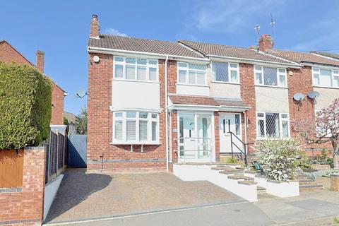 Wendover Rise, Coventry CV5 3 bed end of terrace house for sale