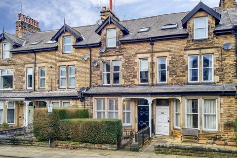 Dragon Avenue, Harrogate, HG1 2 bed flat for sale