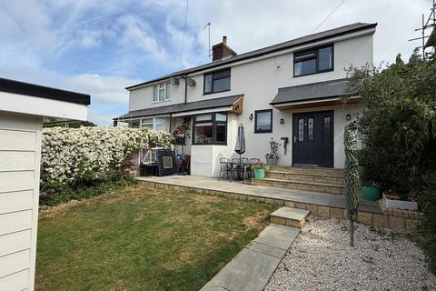 Storrington Place, Storrington Road... 4 bed semi
